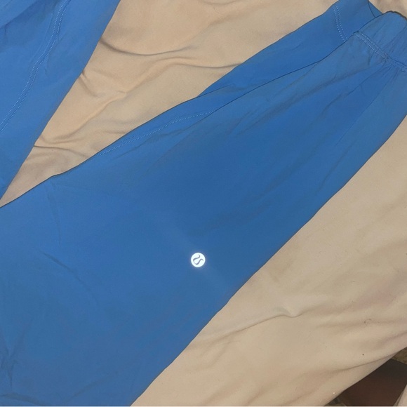 lululemon blue License to Train High-Rise Pant - Picture 6 of 9